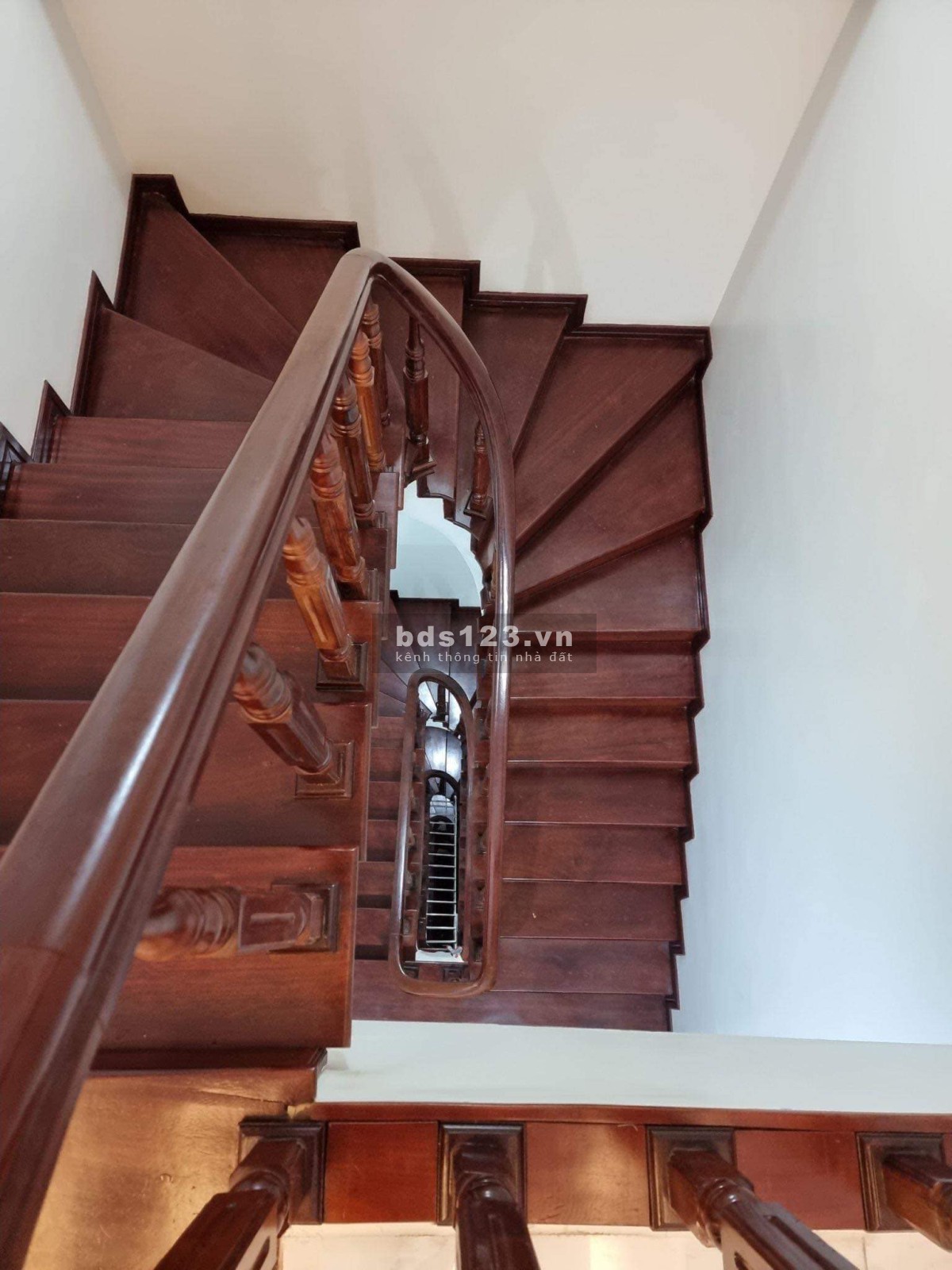 HIẾM! Nhà cạnh hồ Quan Nhân, Thanh Xuân, 10m ra phố 6 tầng KD…