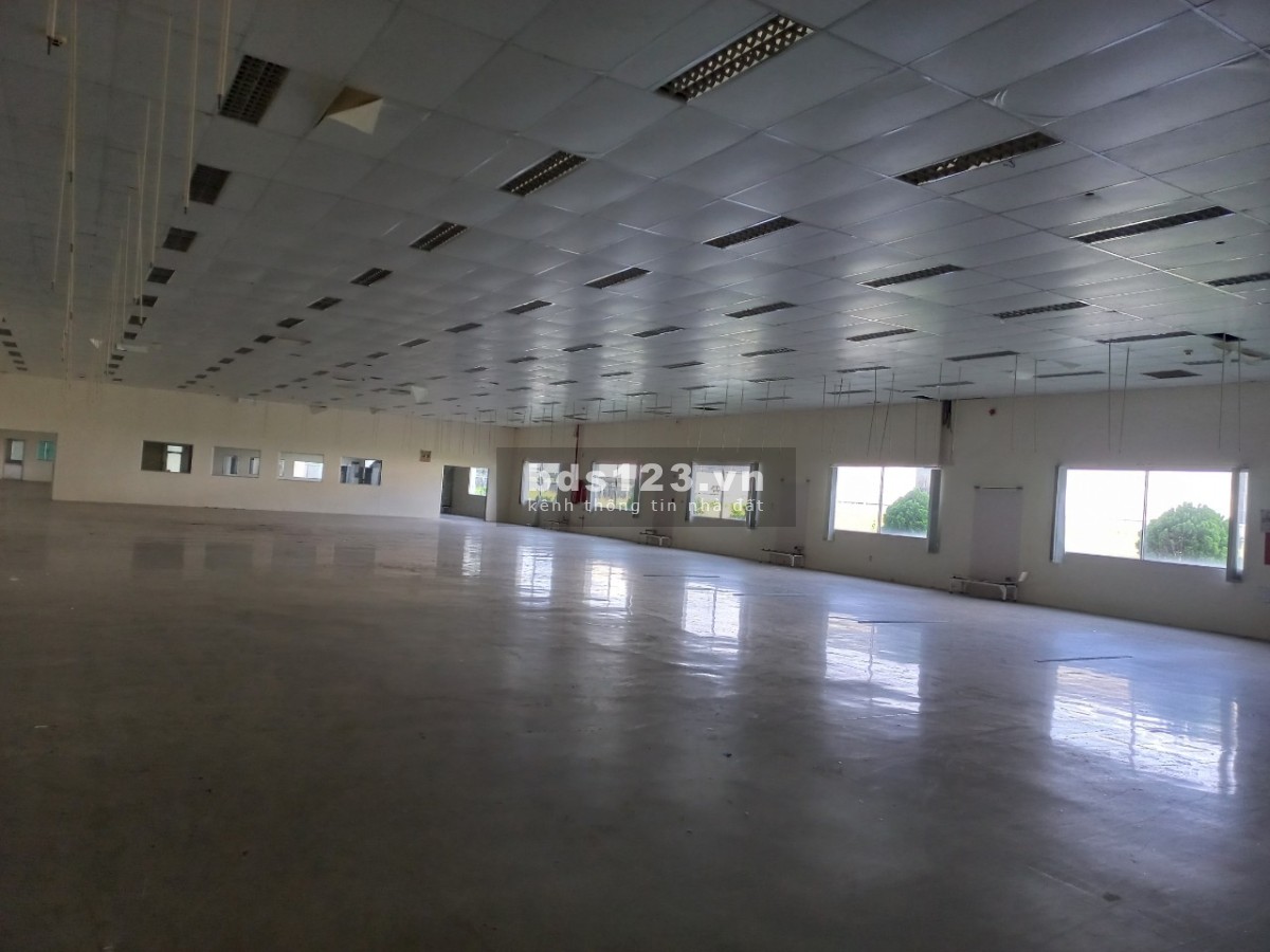 Bán xưởng trong khu công nghiệp Mỹ Phước - Bình Dương liên hệ 0981455750