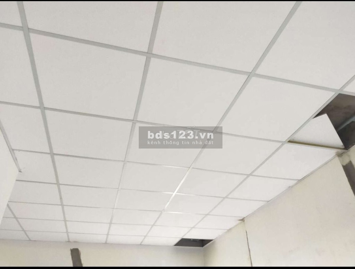 Cần bán căn hộ c/c D'Gold Vĩnh Lộc A 50m2 tầng 20 liên hệ 0931482817