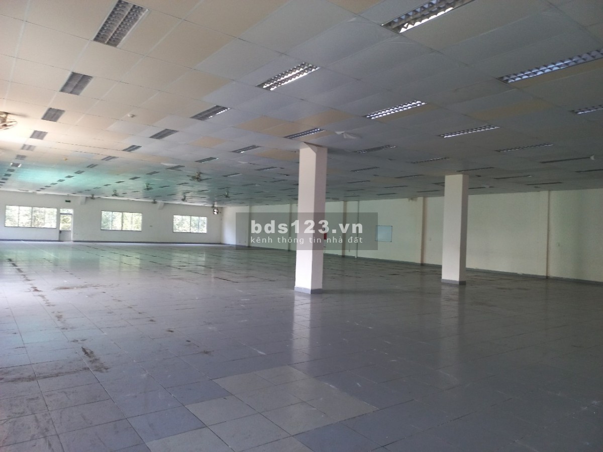Bán xưởng trong khu công nghiệp Mỹ Phước - Bình Dương liên hệ 0981455750
