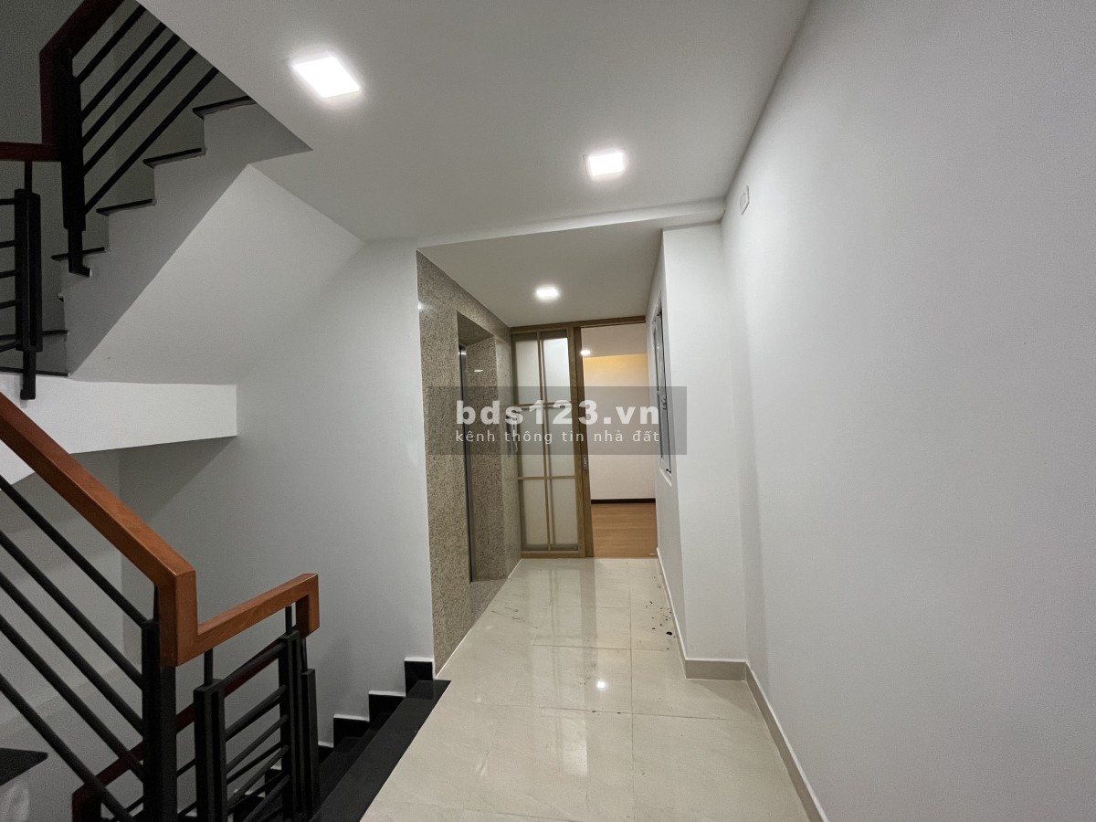 Cho thuê mặt bằng KD tầng 1+tầng 2, hoặc có thể làm văn phòng mới 100% Ở Ngay Tham Lương