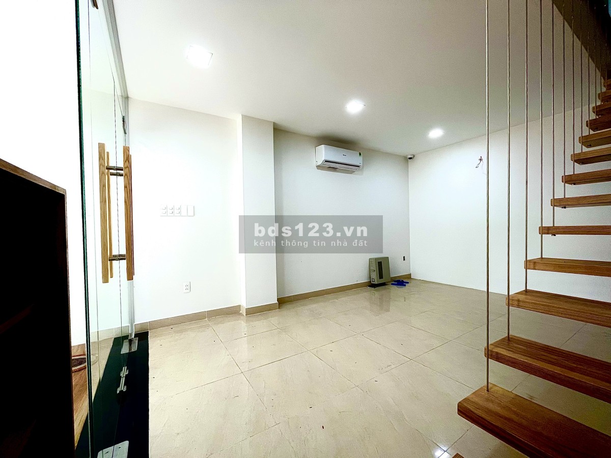 Cho thuê mặt bằng KD tầng 1+tầng 2, hoặc có thể làm văn phòng mới 100% Ở Ngay Tham Lương