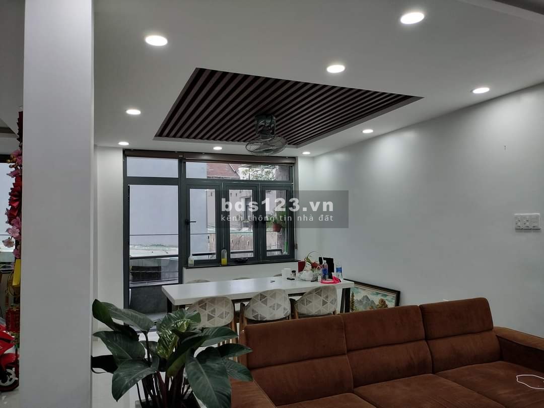 Bán nhà nguyên căn 4 tầng đúc kiên cố kiệt Nguyễn Hải Châu, giá tốt đầu tư