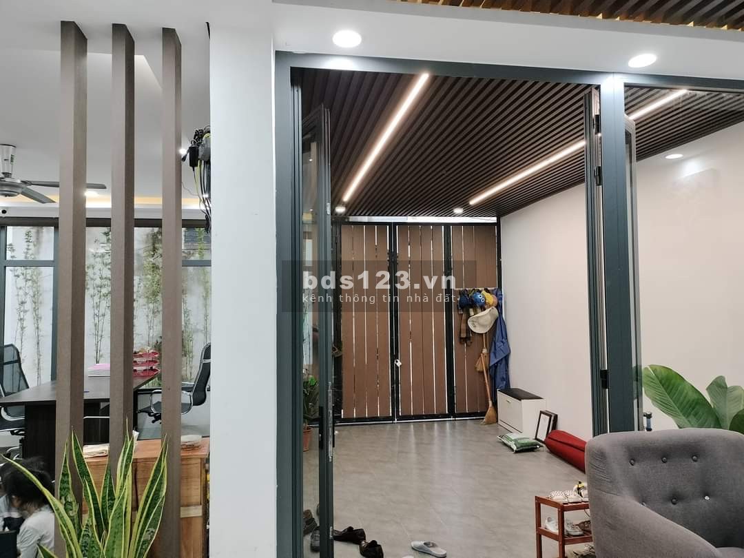 Bán nhà nguyên căn 4 tầng đúc kiên cố kiệt Nguyễn Hải Châu, giá tốt đầu tư
