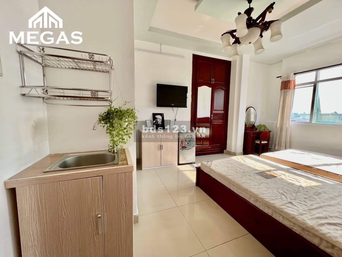 Phòng đầy đủ nội thất giá rẻ ngay cầu Vượt An Sương - Trường Chinh khu yên tĩnh an ninh
