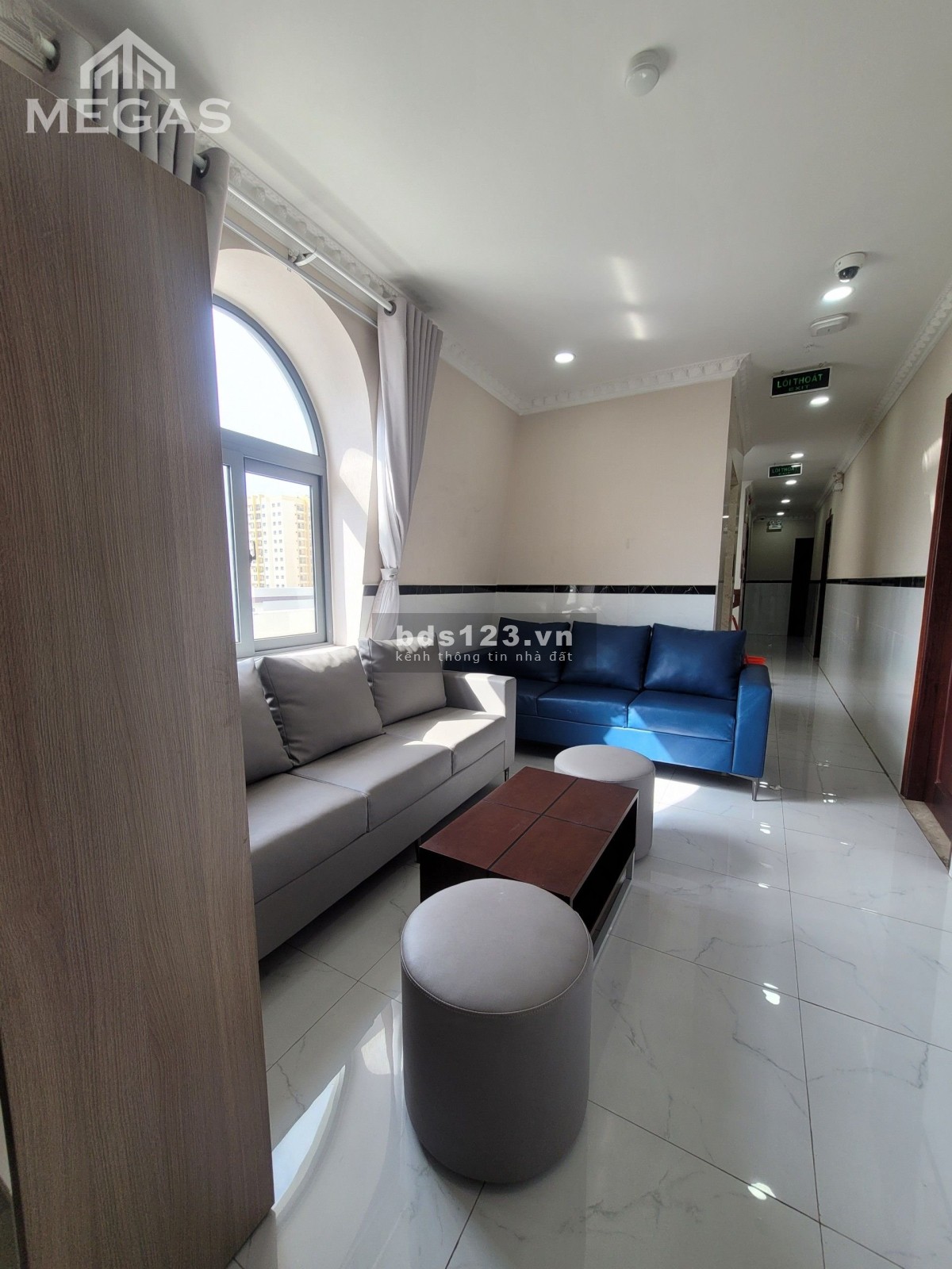 Căn hộ dịch vụ 1PN Ban Công full nội thất ngay Trường Chinh liên hệ 0389903025