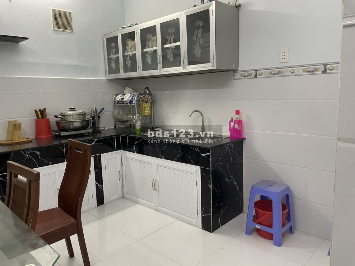 Bán nhà hẻm Quận 8 diện tích 49m² x 2 tầng giá bán chỉ 4,34 tỷ đồng pháp lý sạch