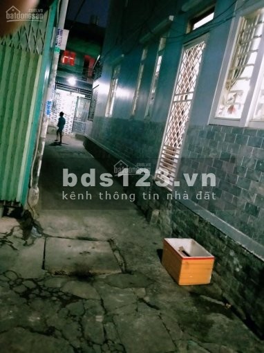 BÁN GẤP NHÀ CẤP 4 Ở QUẬN 8 CẦN TIỀN LÀM ĂN