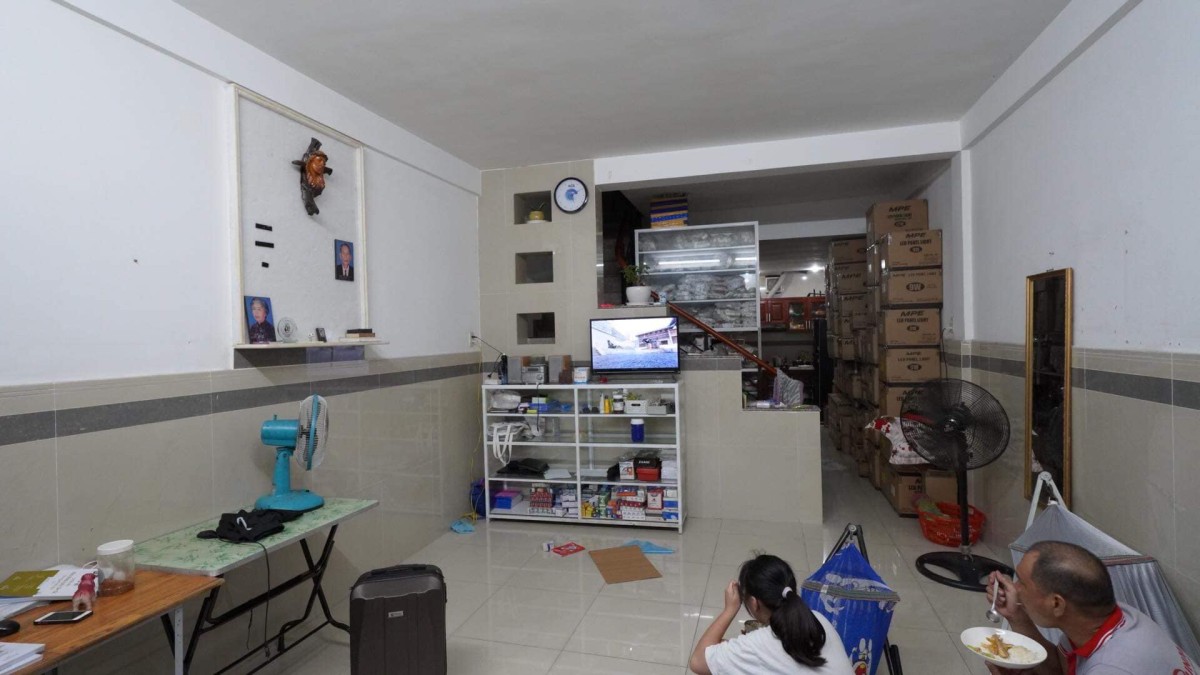 Gia chủ đi Úc định cư, cần bán nhà chính chủ 70m2 xe hơi tránh nhau tại Trường Chinh, P13, Quận Tân