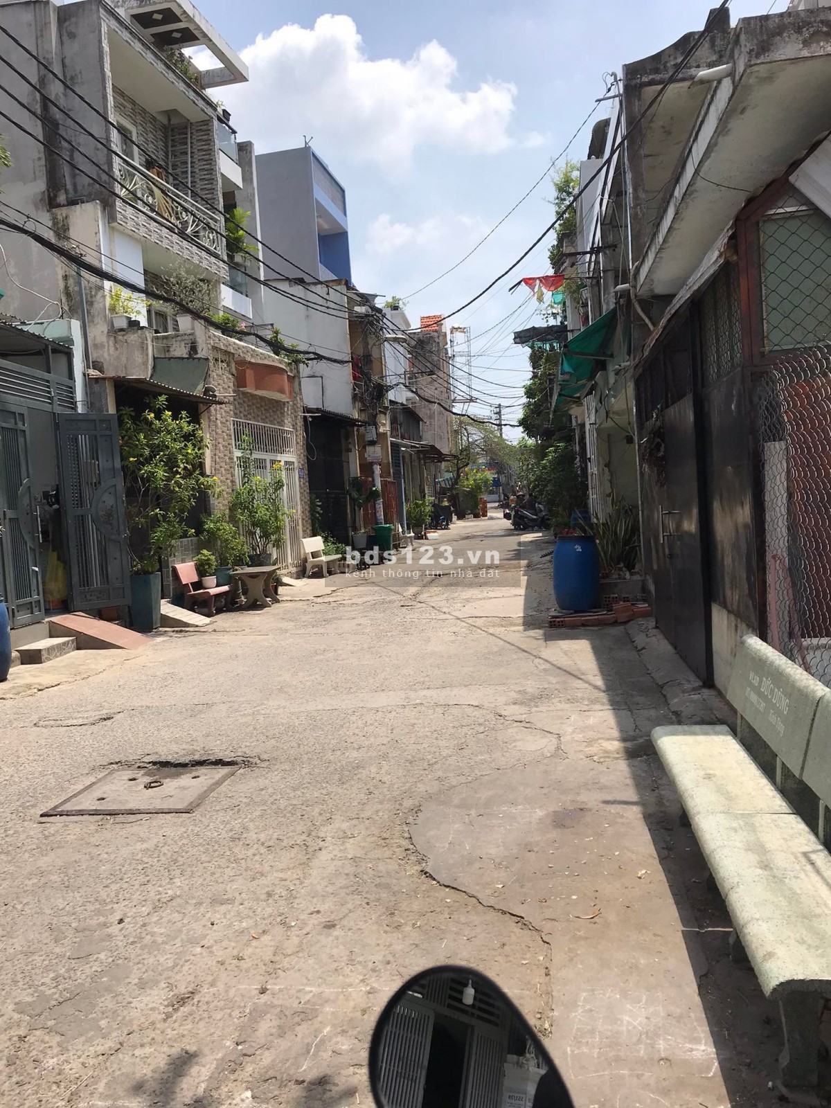 Nhà 4 tầng, hẻm 2 mặc tiền lớn, Hương Lộ 2 Bình Tân, diện tích 4*13, nhỉnh 5 tỷ