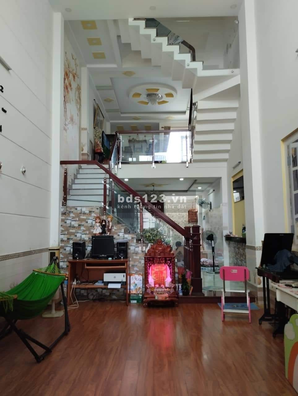 Nhà nguyên căn 3 tầng Nguyễn Ảnh Thủ, Hiệp Thành, Quận 12, gá siêu rẻ chỉ 5.1 tỷ