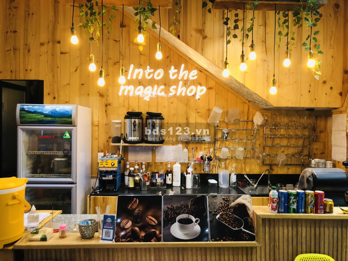 Cho thuê mặt bằng 02 mặt tiền gần ĐH Đông Á, Kiến Trúc quận Hải Châu.