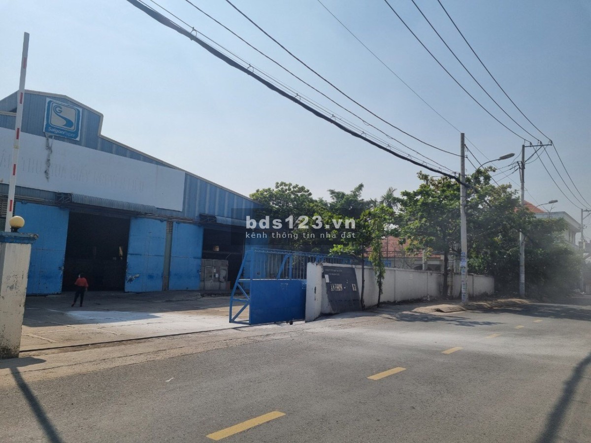 Bán kho bãi nhà xưởng 7000m2 gần Quốc Lộ 1A Quận 12 lh 0909298353