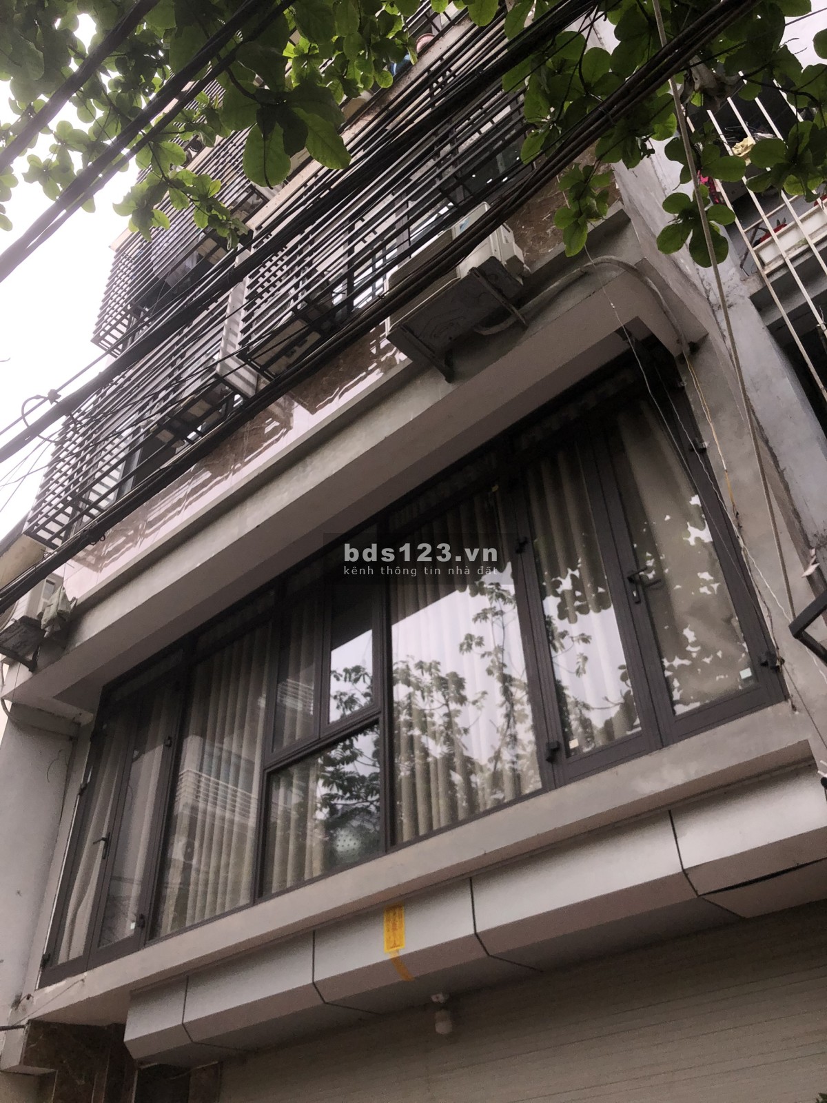 Ngay gần ngã tư Sở bán nhà mới 5 tầng ngõ Giáp Nhất, dtsd 43m2, giá bán chỉ 4.1 tỷ