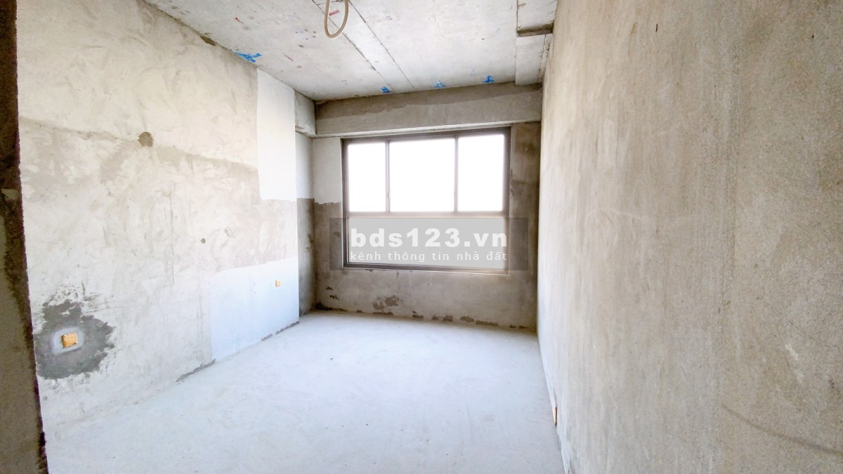 Liên hệ 0907758378 bán căn 2 phòng ngủ, nhà thô, bàn giao vào ở ngay