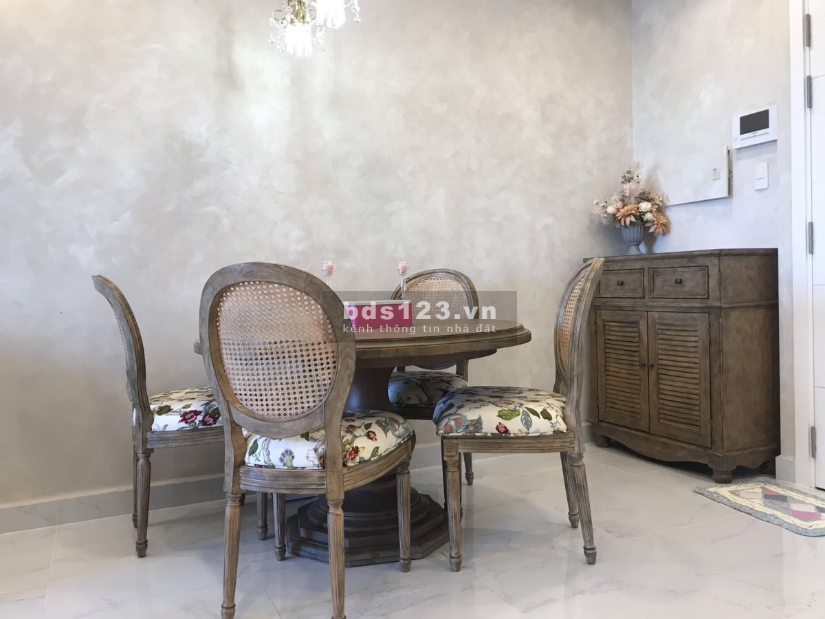 Cần bán nhanh căn 2 PN, Terra Royal, diện tích sử dụng 80m2 liên hệ 0362668864