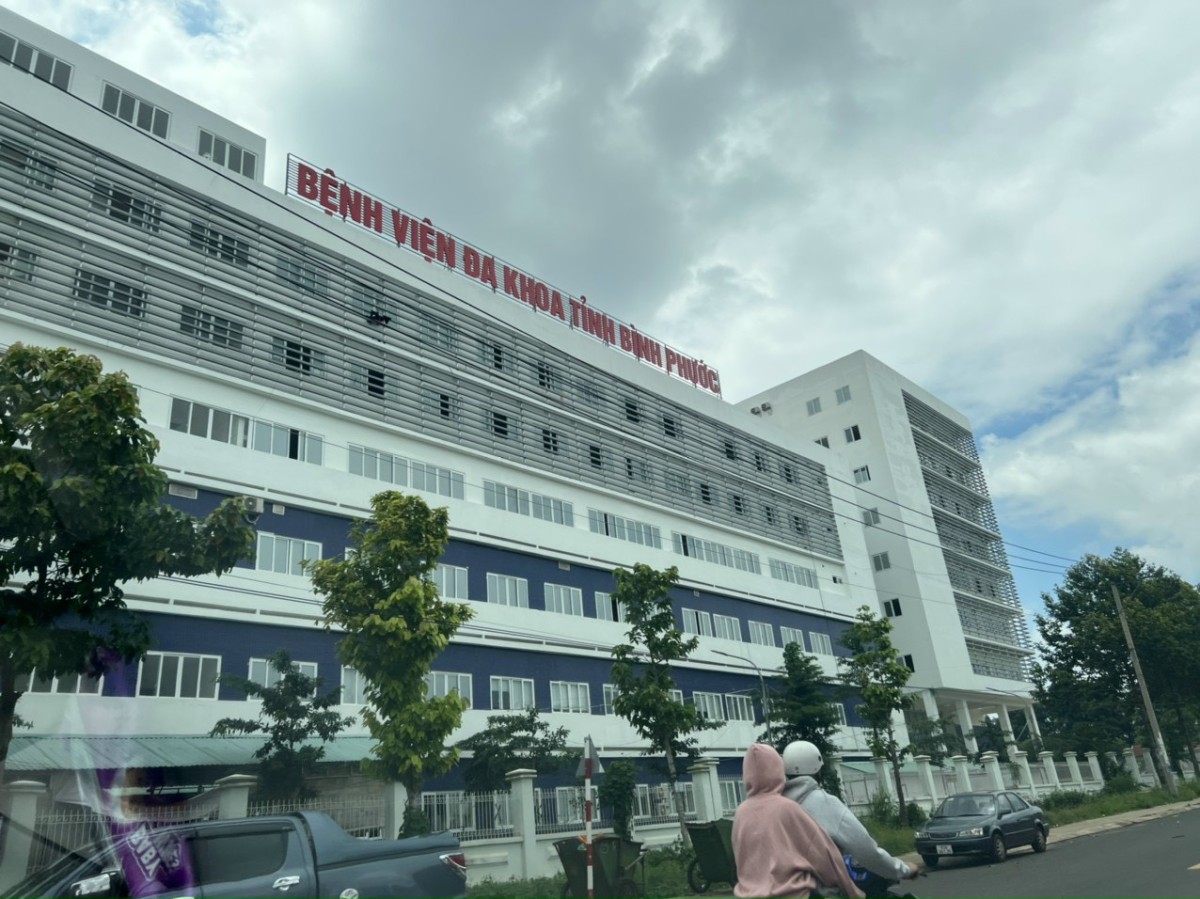 Chính chủ cần bán lô đất đối diện bệnh viện đa khoa tỉnh Bình Phước, mt đường số 4 (29m)