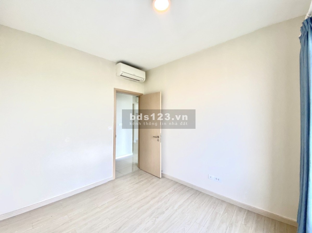 Căn 2PN Palm Heights cho thuê chỉ 13 triệu/tháng, nội thất cơ bản - LH 0971764078