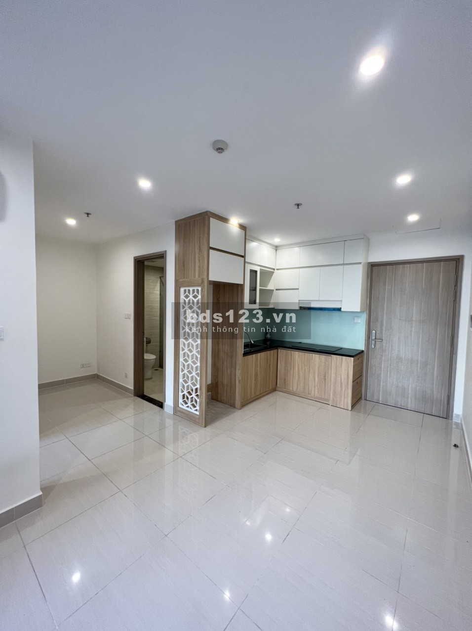 Cần tiền nên gia đình bán gấp căn hộ 1PN + 1 giá bán 1,3 tỷ tại - Vinhomes Ocean Park