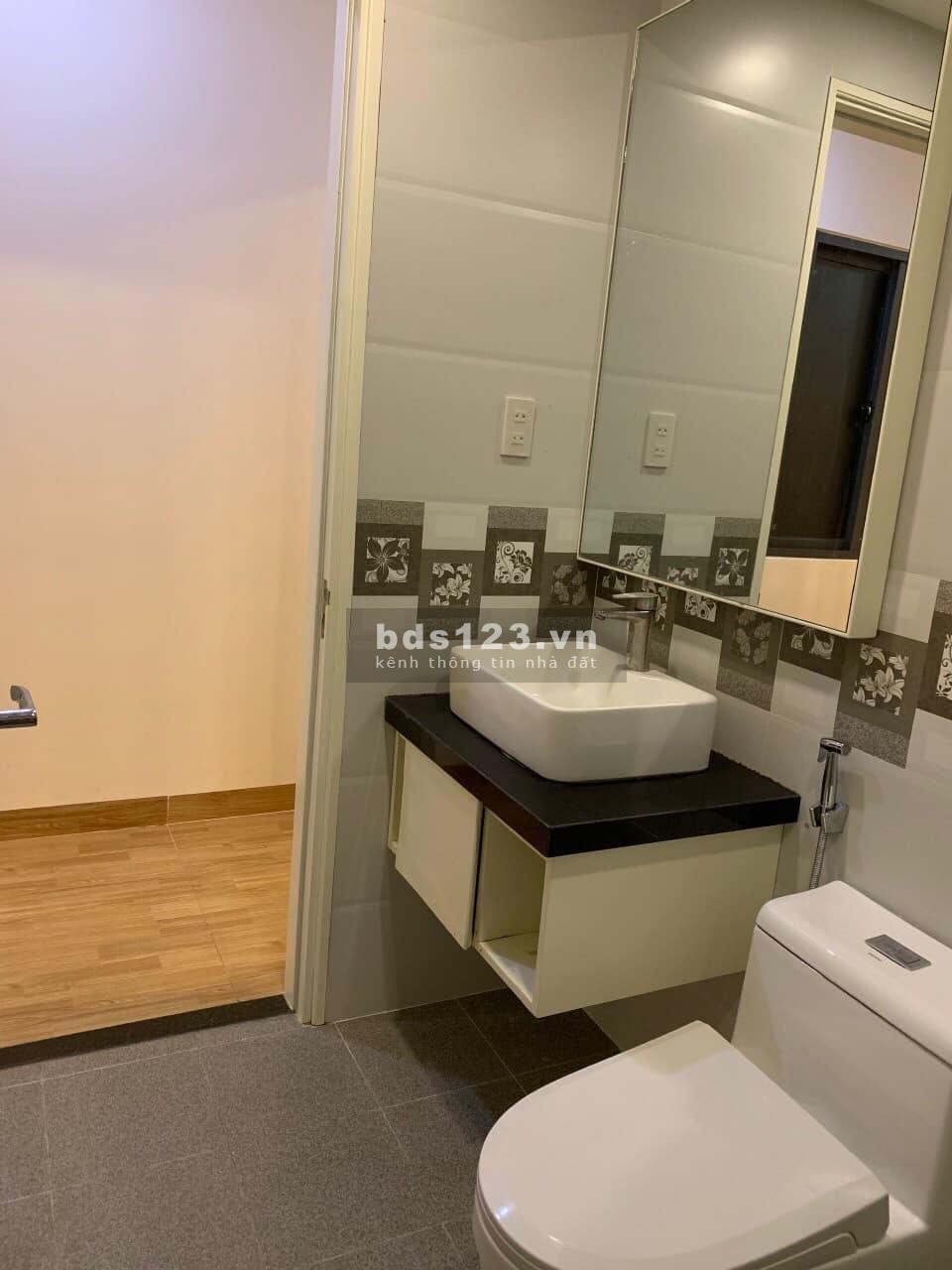 Cần bán nhanh nhà đang kinh doanh trung tâm thành phố Nha Trang giá 13.65 tỷ