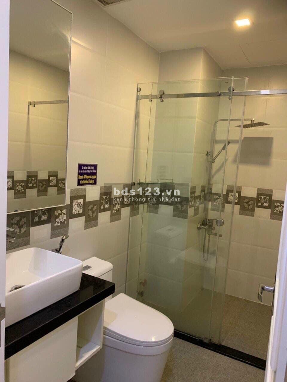 Cần bán nhanh nhà đang kinh doanh trung tâm thành phố Nha Trang giá 13.65 tỷ