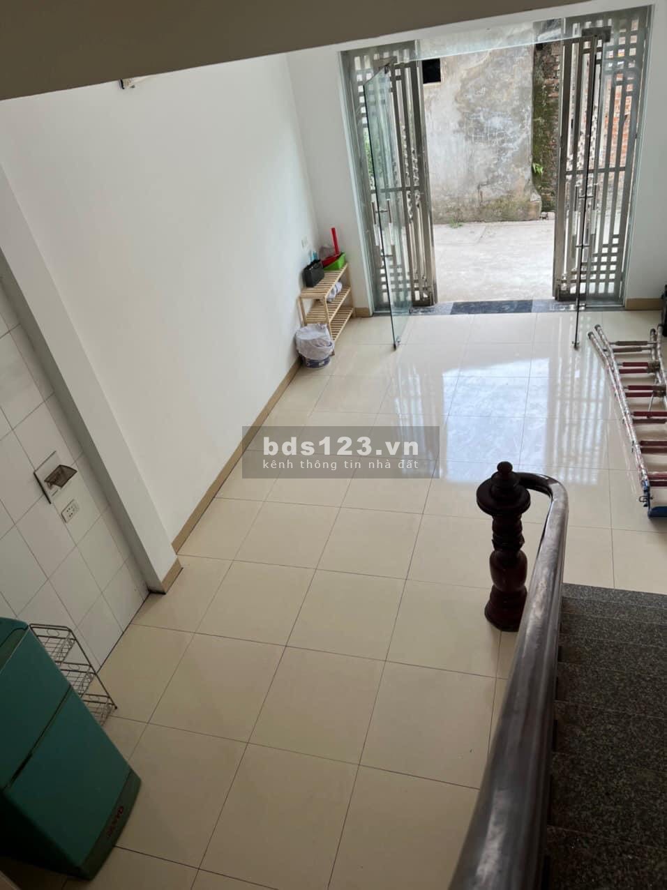 Nhà Yên Nghĩa ngõ thông tứ phía DTSD 32m² x 5 tầng, ô tô đỗ cửa, SHR giá chỉ 2,05 tỷ đồng