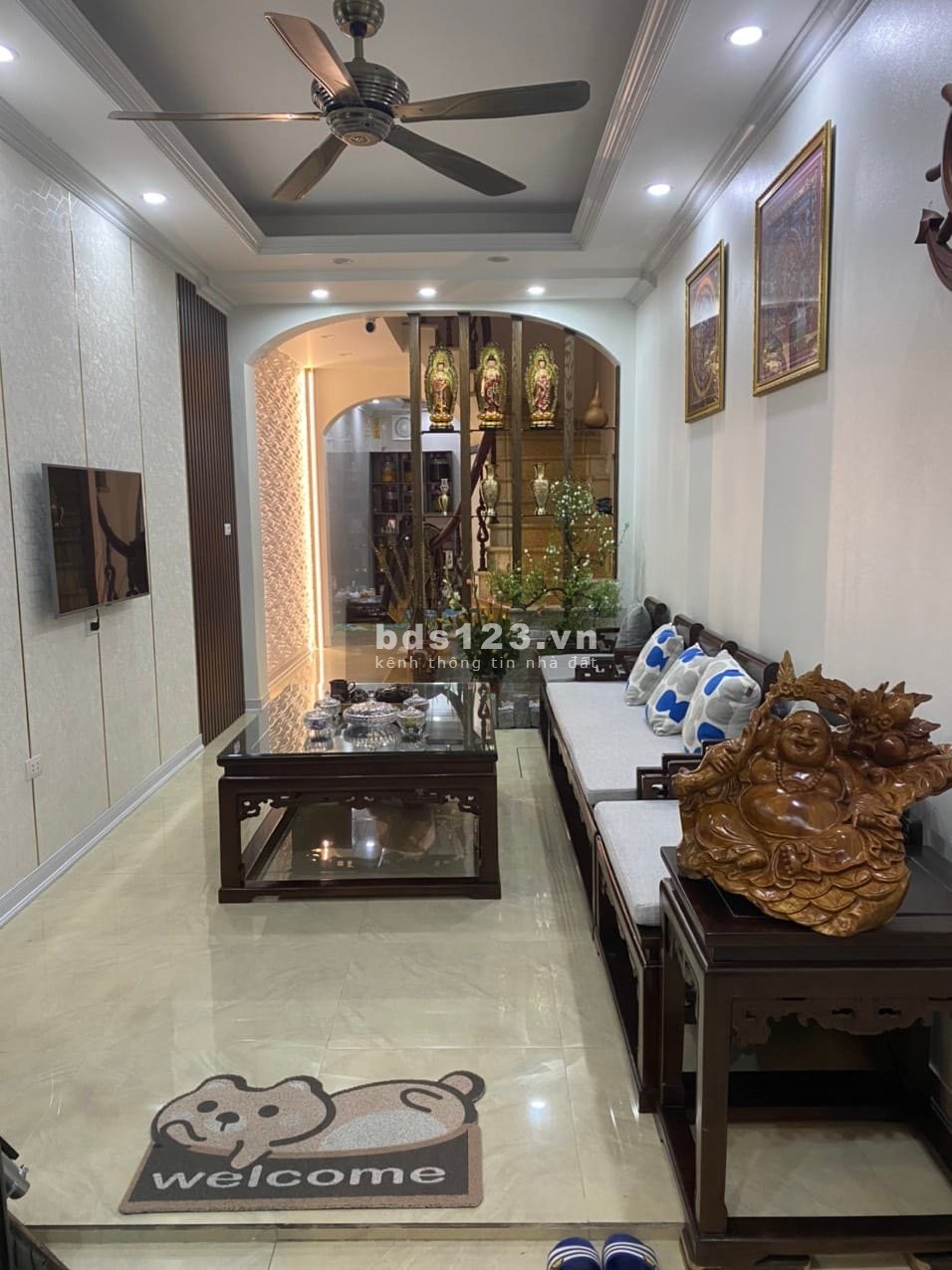Siêu phẩm nhà phố Thái Thịnh dọn vào ở luôn 43m² x 5 tầng giá 6,15 tỷ đồng LH 0912442669