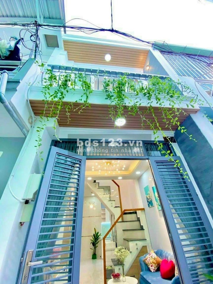 Siêu phẩm nhà mới 100% FULL NT, hẻm vào 8m, 80m² 2 PN, 1 sẹc 700 triệu SHR Nguyễn Văn Bứa 0395171772