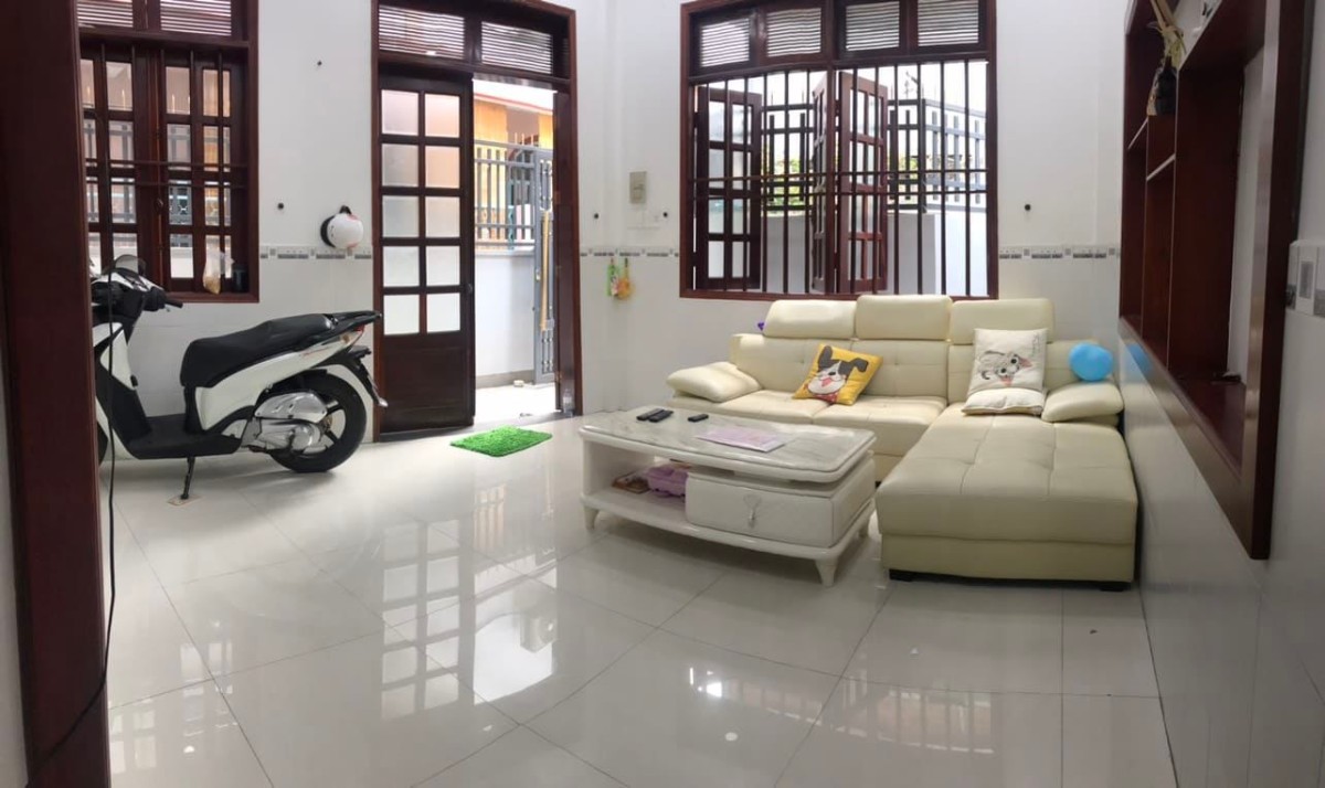 Nhà diện tích khủng giá rẻ Thống Nhất Gò Vấp, sở hữu lâu dài, lh 0972392517