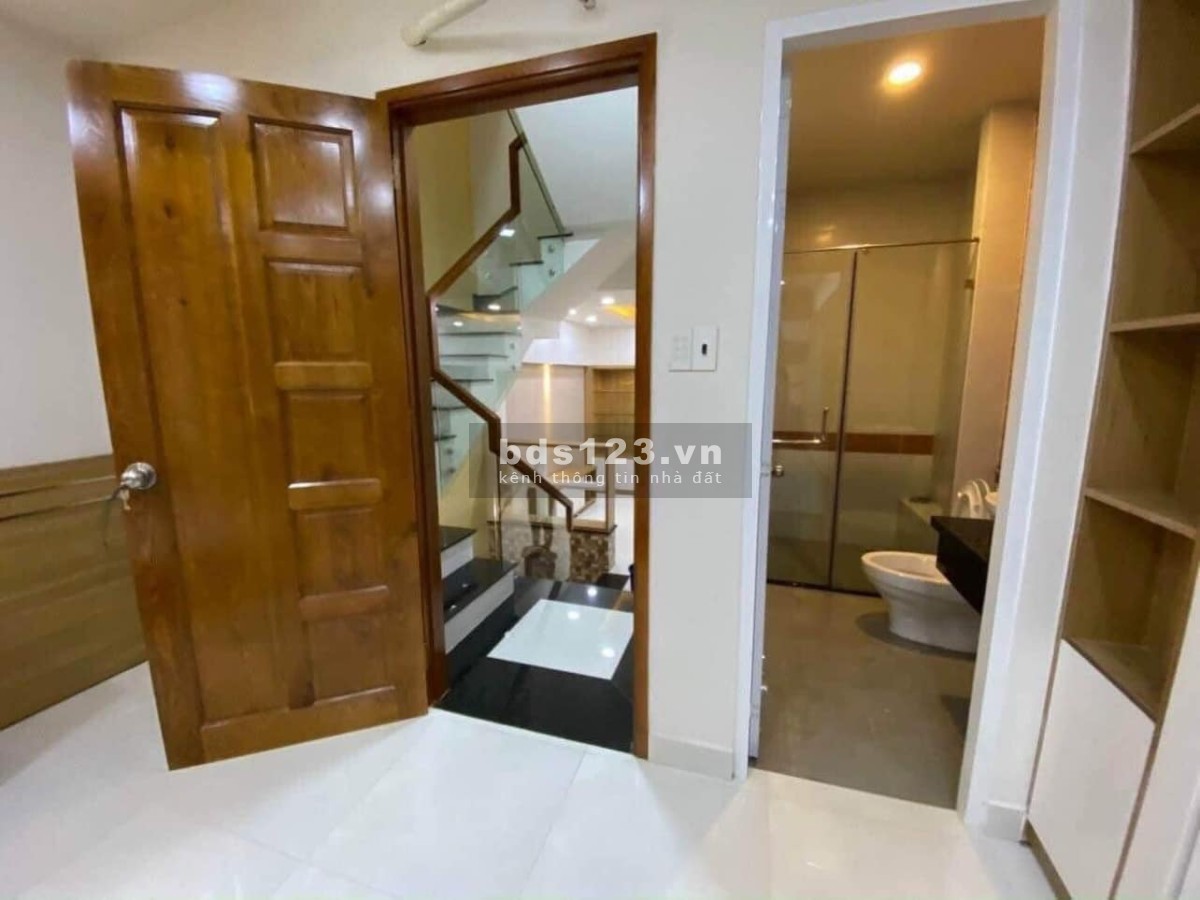 Nhà nguyên căn Tân Sơn Nhì, diện tích 54m2, 4 tầng đúc, nội thất cao cấp, giá chỉ 7.x tỷ
