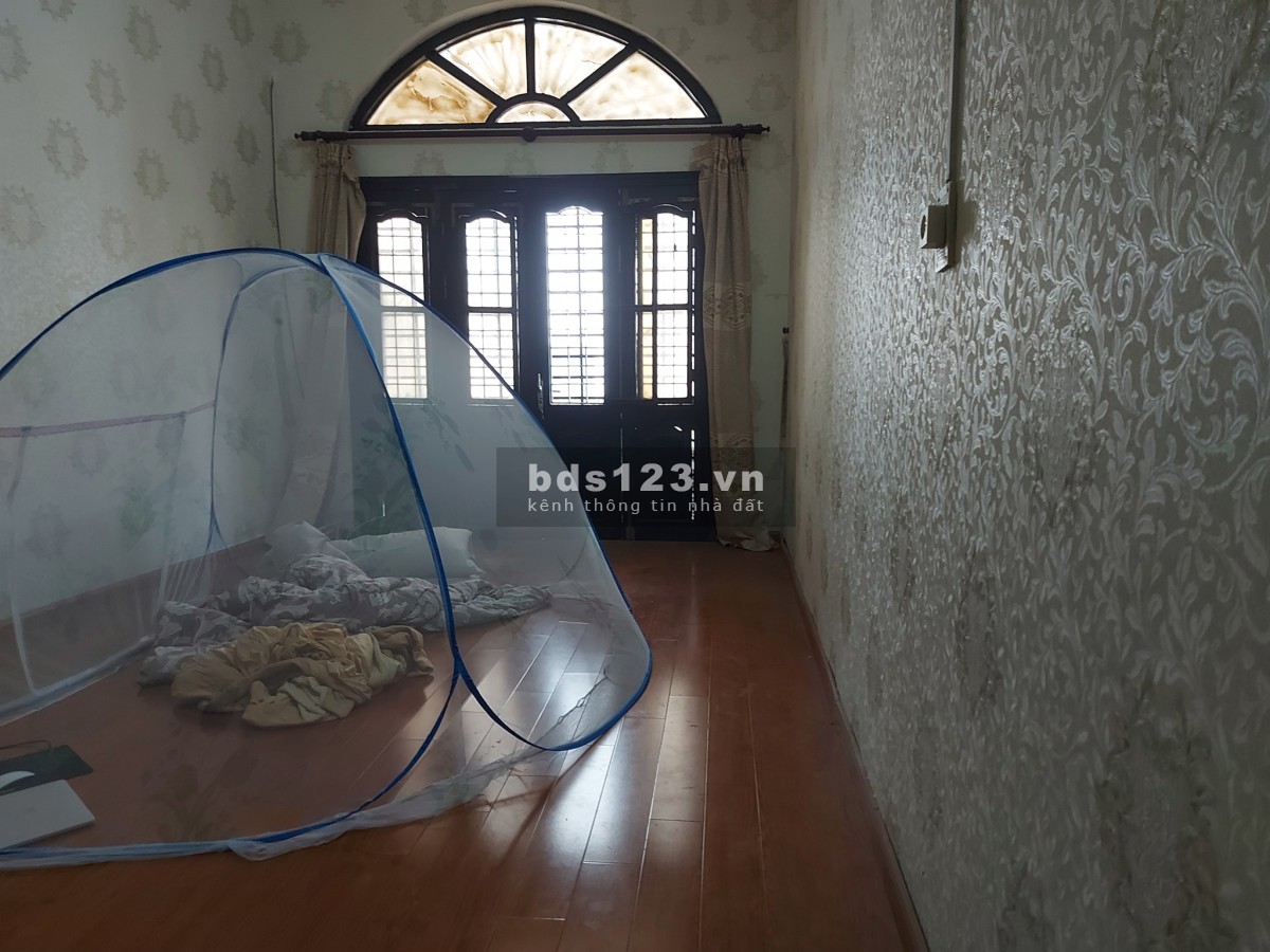 Cần bán nhà 3 tầng đúc diện tích rộng ngõ to giá bán 6,3 tỷ đồng TL