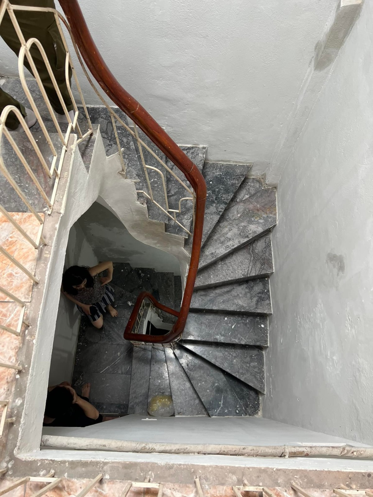 Bán nhà ngõ chợ Hồng Mai, ngõ ô tô 22m, giá bán chỉ nhỉnh 4 tỷ, pháp lý chuẩn