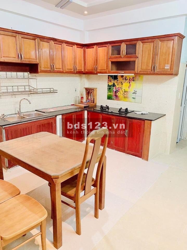 Đi định cư cần bán nhà phường 12, Quận Gò Vấp, 4 lầu đúc giá bán 8.5 tỷ, thương lượng
