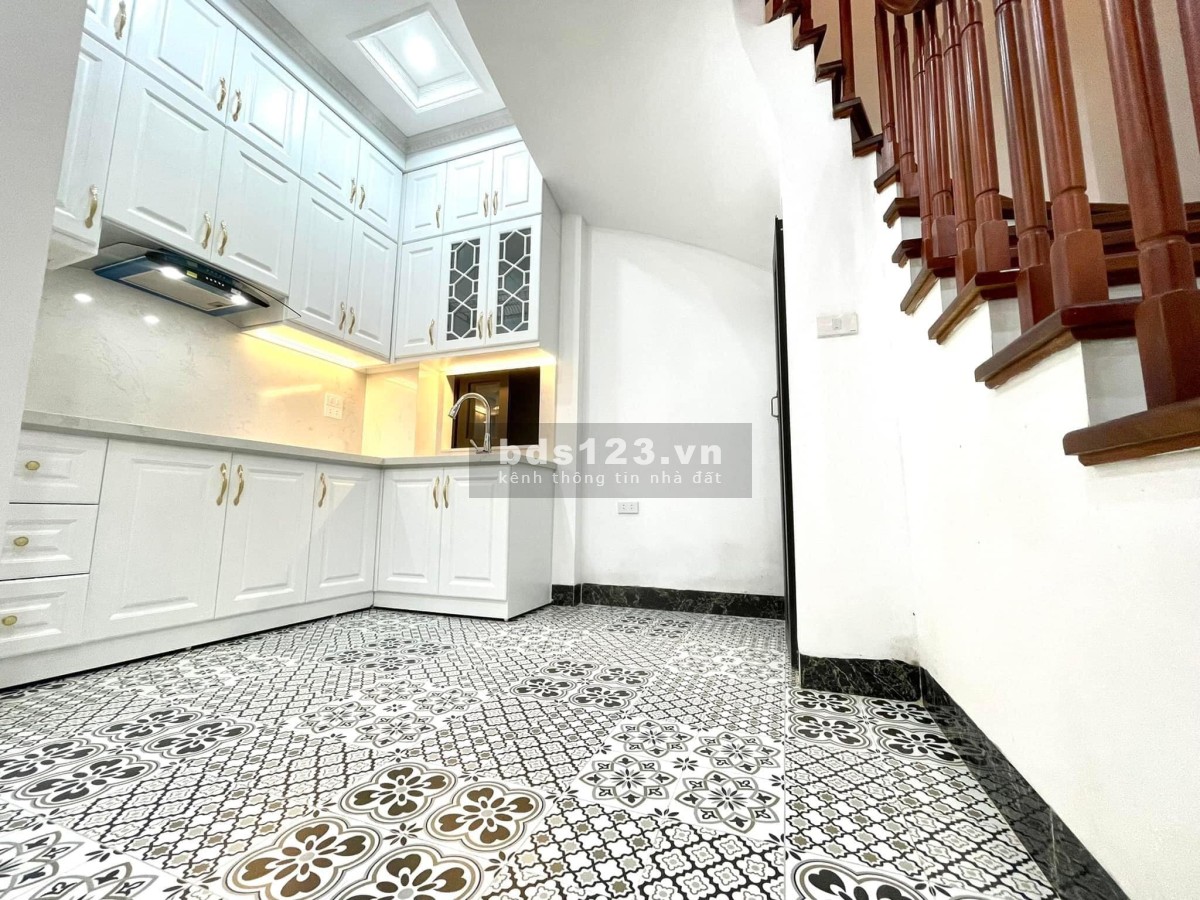 Siêu phẩm nhà đẹp ngay đường Hoàng Mai diện tích 31m² x 5 tầng giá chỉ 3,x tỷ đồng