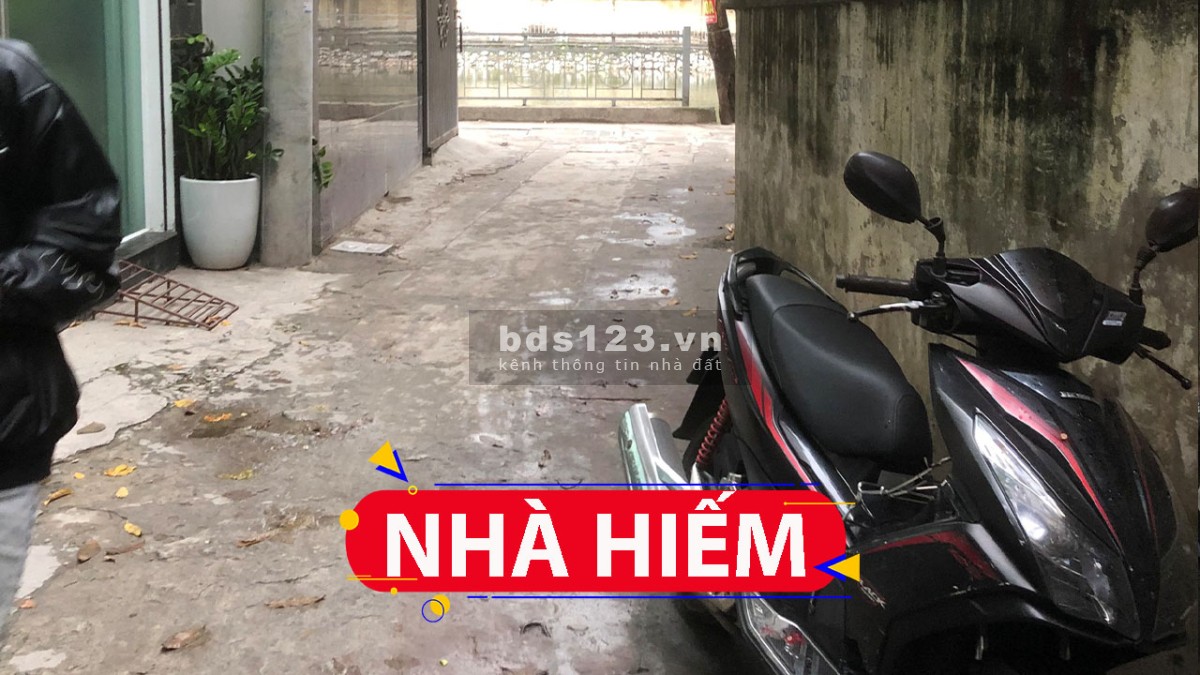 Đẹp như mới ngõ nông bán nhá Nhân Hoà diện tích 35m2, 6 tầng, giá nhỉnh 3 tỷ