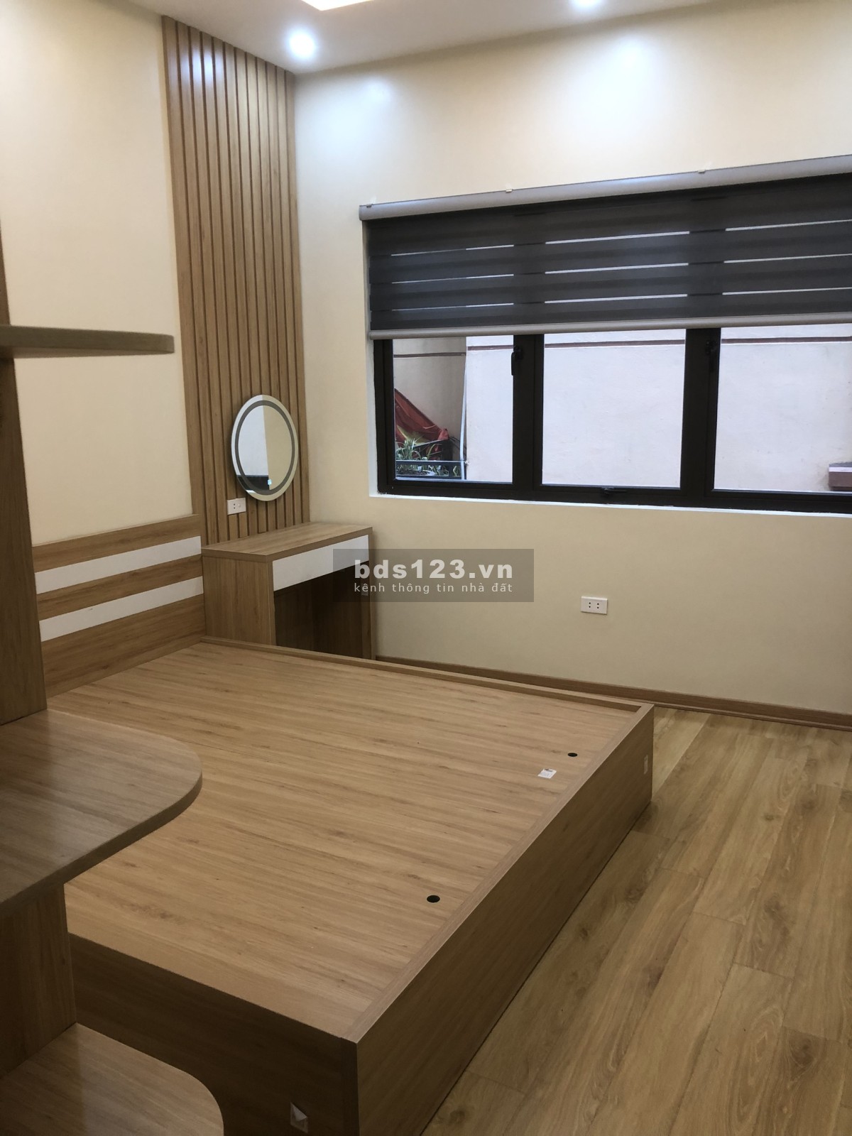 Đẹp như mới ngõ nông bán nhá Nhân Hoà diện tích 35m2, 6 tầng, giá nhỉnh 3 tỷ