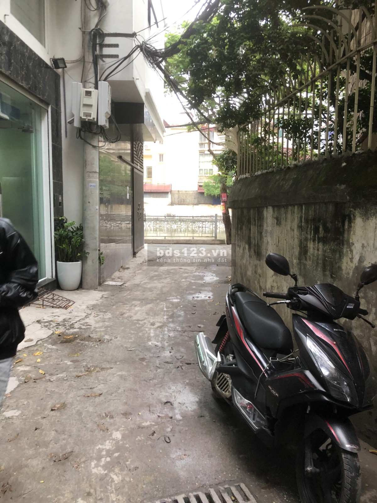 Đẹp như mới ngõ nông bán nhá Nhân Hoà diện tích 35m2, 6 tầng, giá nhỉnh 3 tỷ