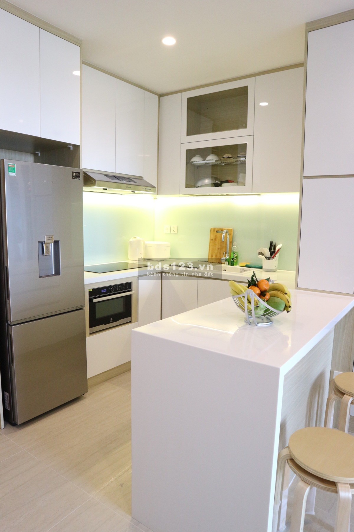 Cho thuê căn hộ đầy đủ nội thất giá 14 triệu/tháng, chung cư Đảo Kim Cương, lh 0938221611