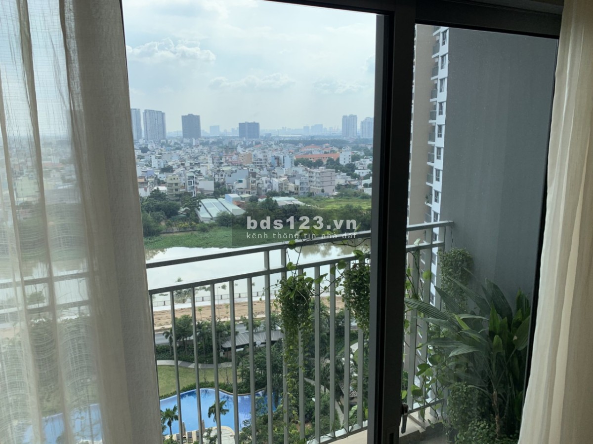 Chính chủ kí gửi bán căn 2PN 76m2 view nội khu siêu đẹp, full nội thất cao cấp giá 4,65 tỷ bao hết