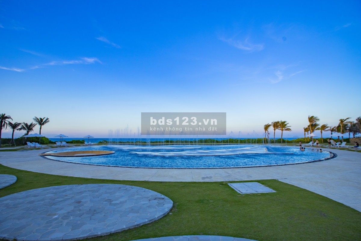 Bán căn siêu biệt thự 843m2 Cam Ranh Bay, Khánh Hòa, CK 15%, tặng 2 tỷ nội thất, du thuyền 3 tỷ