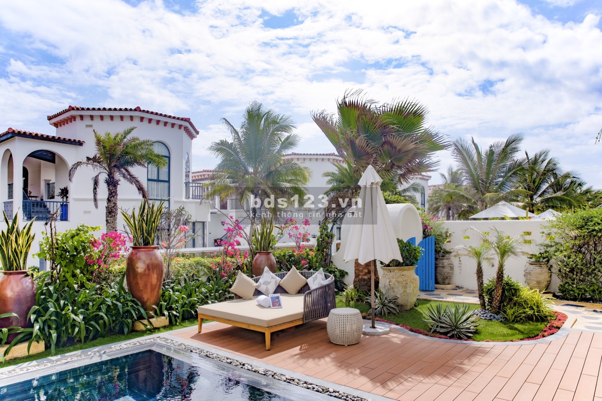 Bán căn siêu biệt thự 843m2 Cam Ranh Bay, Khánh Hòa, CK 15%, tặng 2 tỷ nội thất, du thuyền 3 tỷ