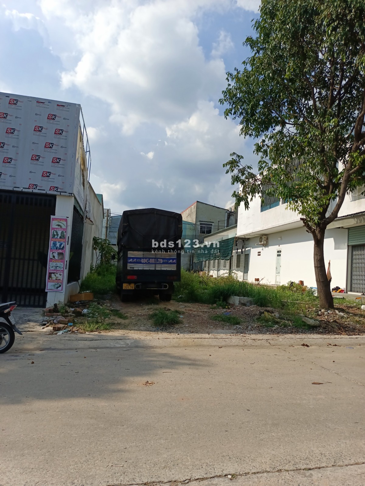 Bán đất diện tích 300m2, thổ cư 100% sát chợ Mỹ Phước 3, tiện kinh doanh