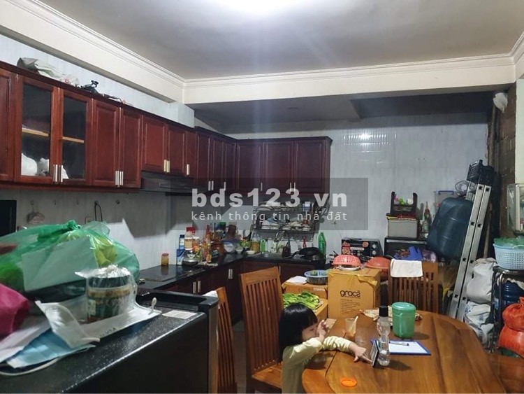 Bán nhà 5 Tầng. Hẻm xe hơi, đường Nghĩa Phát, phường 6, Tân Bình/ DT: 76m2. Giá 14 tỷ.