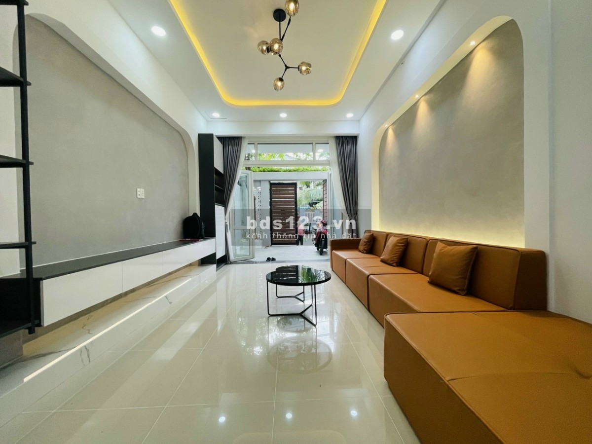 Bán siêu phẩm nhà phố giá bán 12tỷ900 triệu đường số 28 phường 6 Quận Gò Vấp