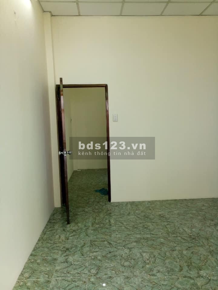 Bán nhà Thoại Ngọc Hầu, DTSD 40m², giá bán chỉ 3,9 tỷ đồng, pháp lý sạch