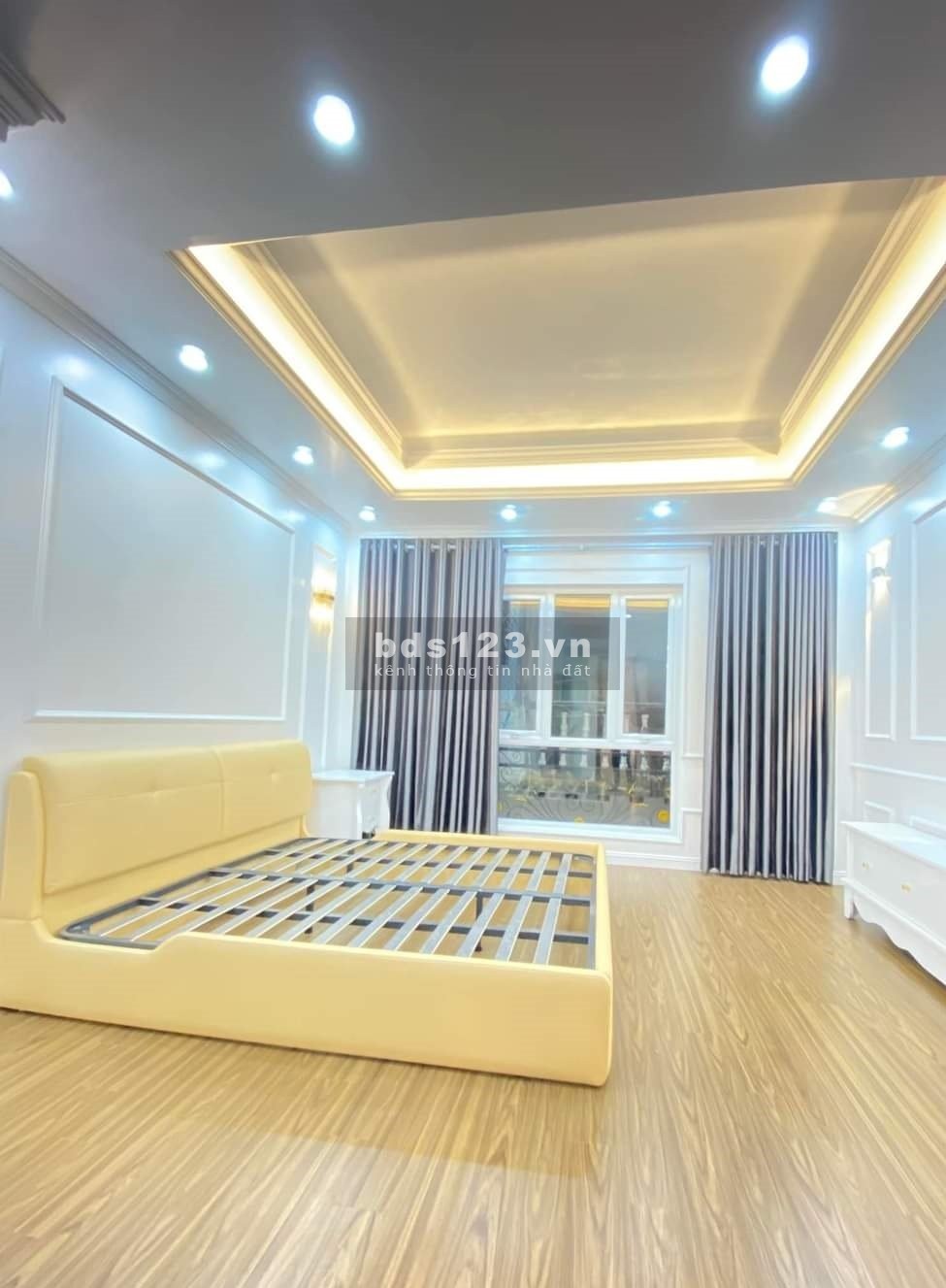 Bán nhà ở ngay phố Kim Mã nhà ở theo “ ý “ mình diện tích 38m² nhỉnh giá 4 tỷ đồng