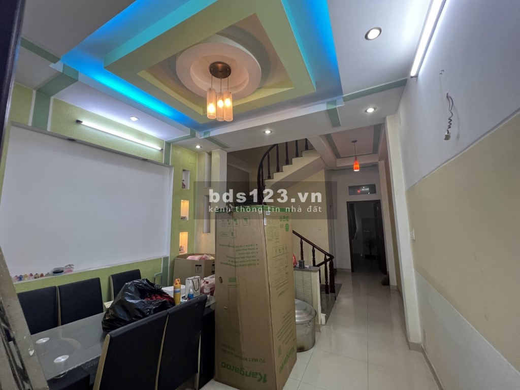 Chủ cần tiền kinh doanh giảm ngay 200 triệu bán gáp nhà 4 tầng khu Vip Bình Phú, giá 10 tỷ