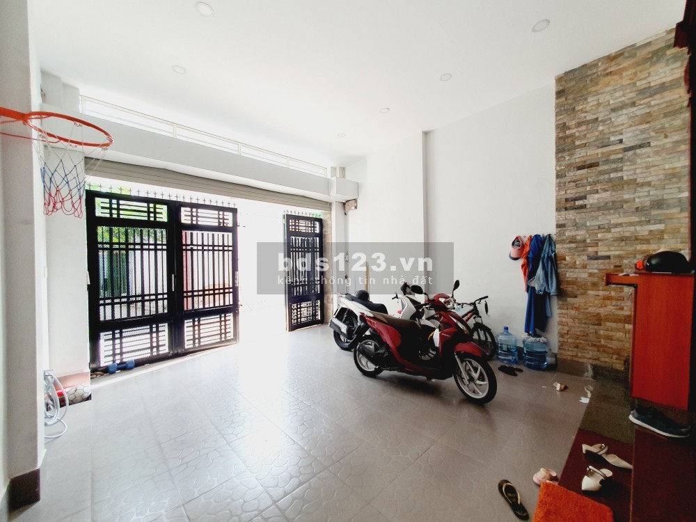 Cần bán gấp nhà đường số 7, linh trung,biệt thự, nhà đẹp giá yêu thương.