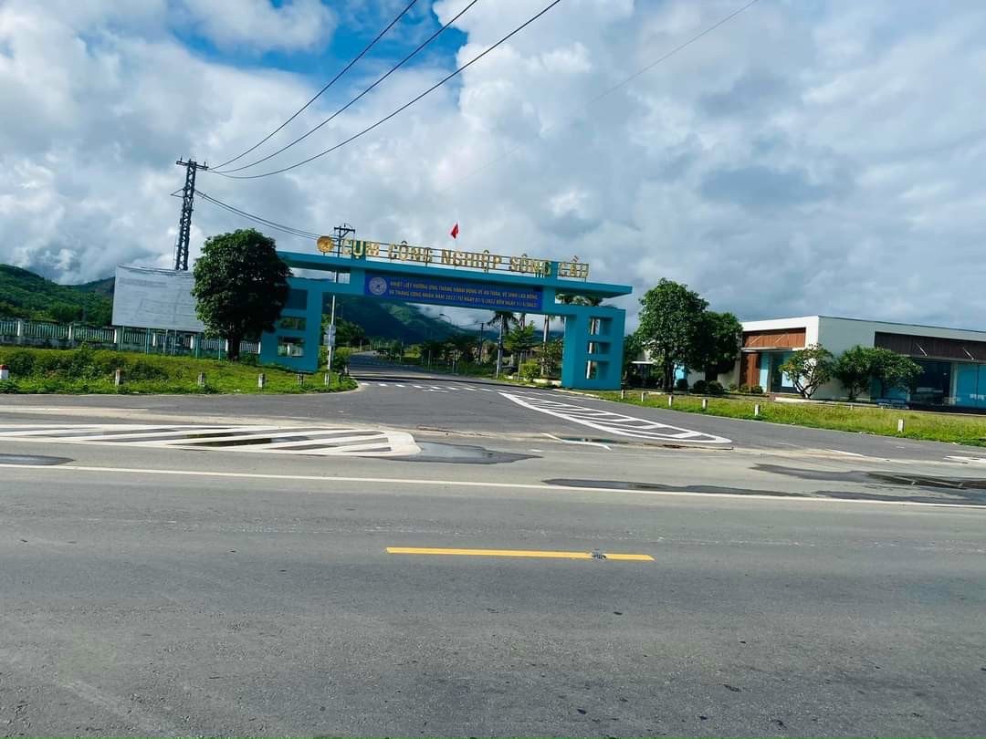 Chính chủ cần bán đất nền tại Sông cầu, Khánh Vĩnh, Khánh Hoà sổ đỏ từng lô