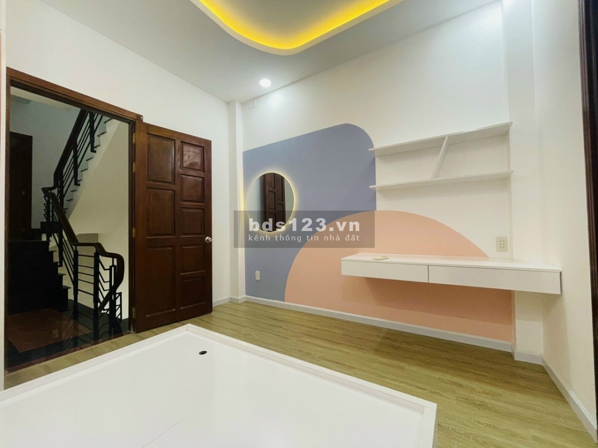 Bán siêu phẩm nhà phố giá bán 12tỷ900 triệu đường số 28 phường 6 Quận Gò Vấp